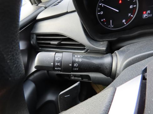 Used 2024 Subaru Impreza 2.0i Sport image 33