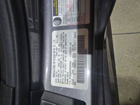 Used 2024 Nissan Z Performance w/ Floor Mat Package RWD image 7