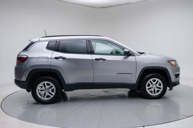 Used 2019 Jeep Compass Sport AWD/4WD image 8