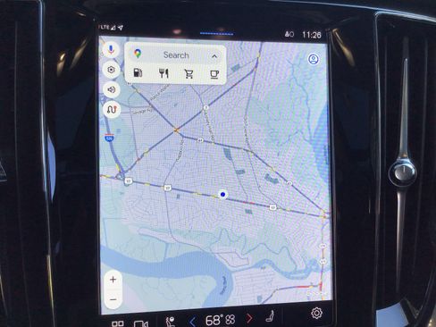 Certified 2025 Volvo V60 B5 Cross Country Plus image 24