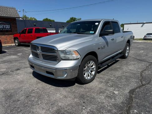 Used 2016 RAM 1500 Big Horn AWD/4WD image 3