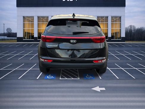 Used 2018 Kia Sportage LX AWD/4WD image 5