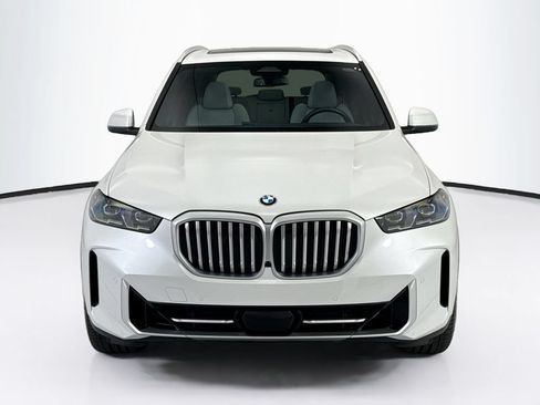 Used 2024 BMW X5 xDrive40i w/ Premium Package AWD/4WD image 10