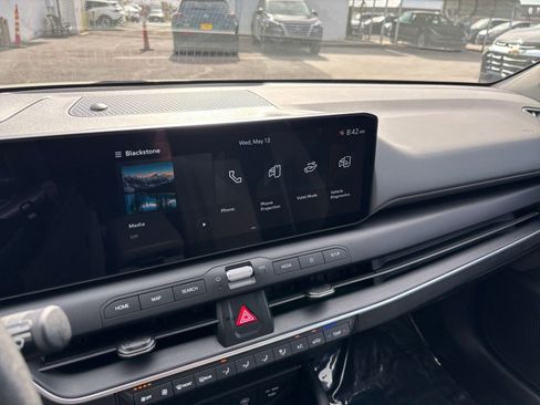Used 2025 Kia K4 FWD image 17