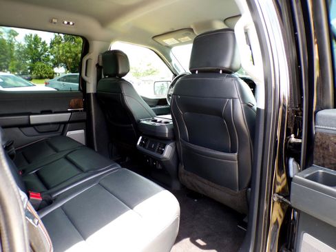 Used 2021 Ford F150 Lariat image 23