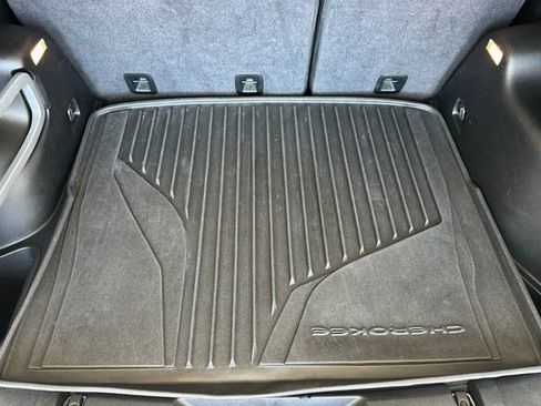 Used 2016 Jeep Cherokee Latitude w/ Comfort/Convenience Group FWD image 17