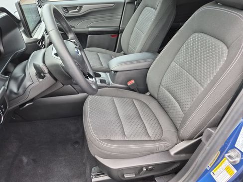 Used 2023 Ford Escape Active w/ Tech Pack #1 AWD/4WD image 16