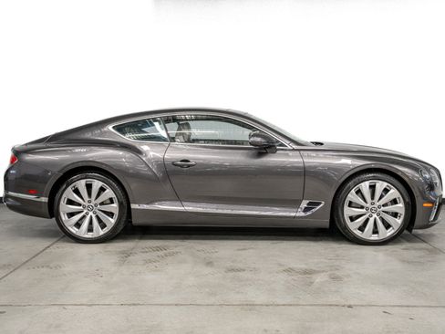 Used 2024 Bentley Continental GT V8 AWD/4WD image 41