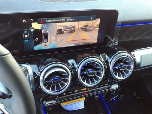 New 2026 Mercedes-Benz GLB 250 4MATIC image 6