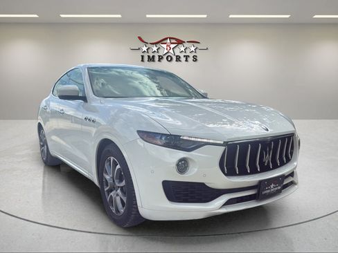 Used 2021 Maserati Levante S AWD/4WD image 7