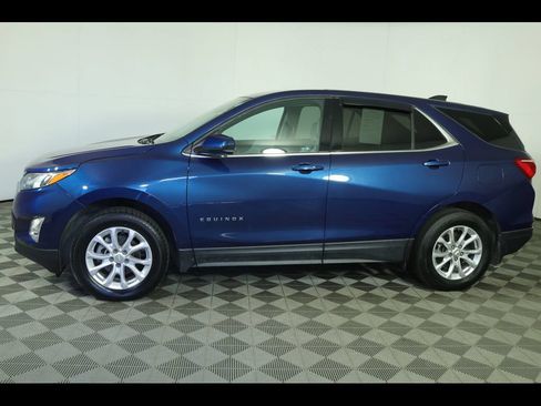 Used 2020 Chevrolet Equinox LT AWD/4WD image 16