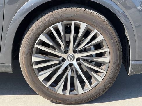 Used 2025 Lexus RX 350 Premium Plus w/ Convenience Package image 8