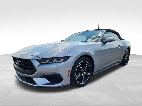 Used 2024 Ford Mustang Premium RWD image 3