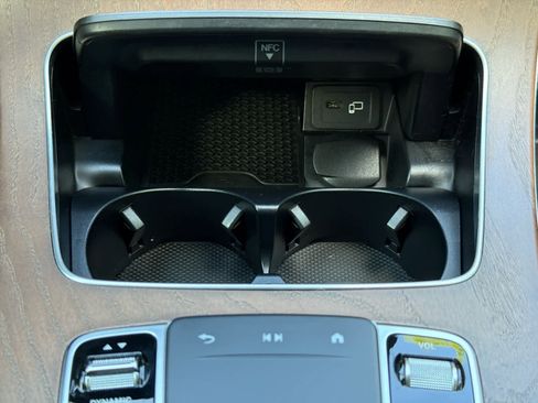 Certified 2022 Mercedes-Benz E 350 Sedan image 20