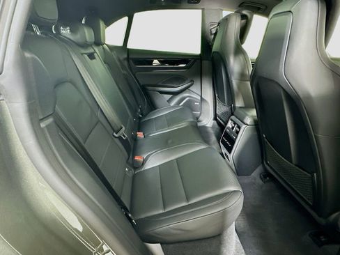 Used 2024 Porsche Macan 4 Electric image 29