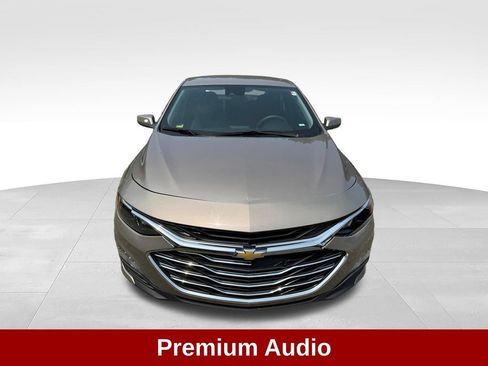 Used 2024 Chevrolet Malibu LT FWD image 11