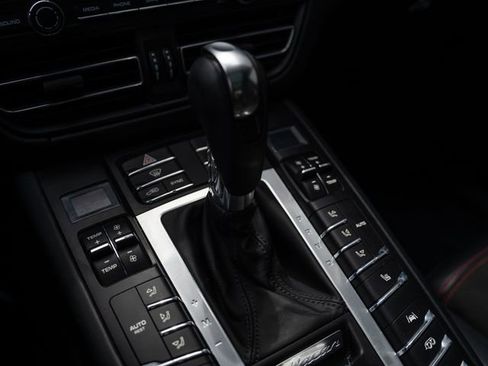 Certified 2021 Porsche Macan GTS AWD/4WD image 27