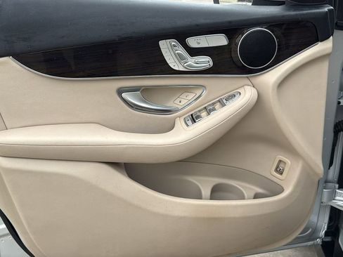 Used 2016 Mercedes-Benz GLC 300 image 20