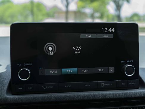 Used 2024 Honda Civic Sport image 30