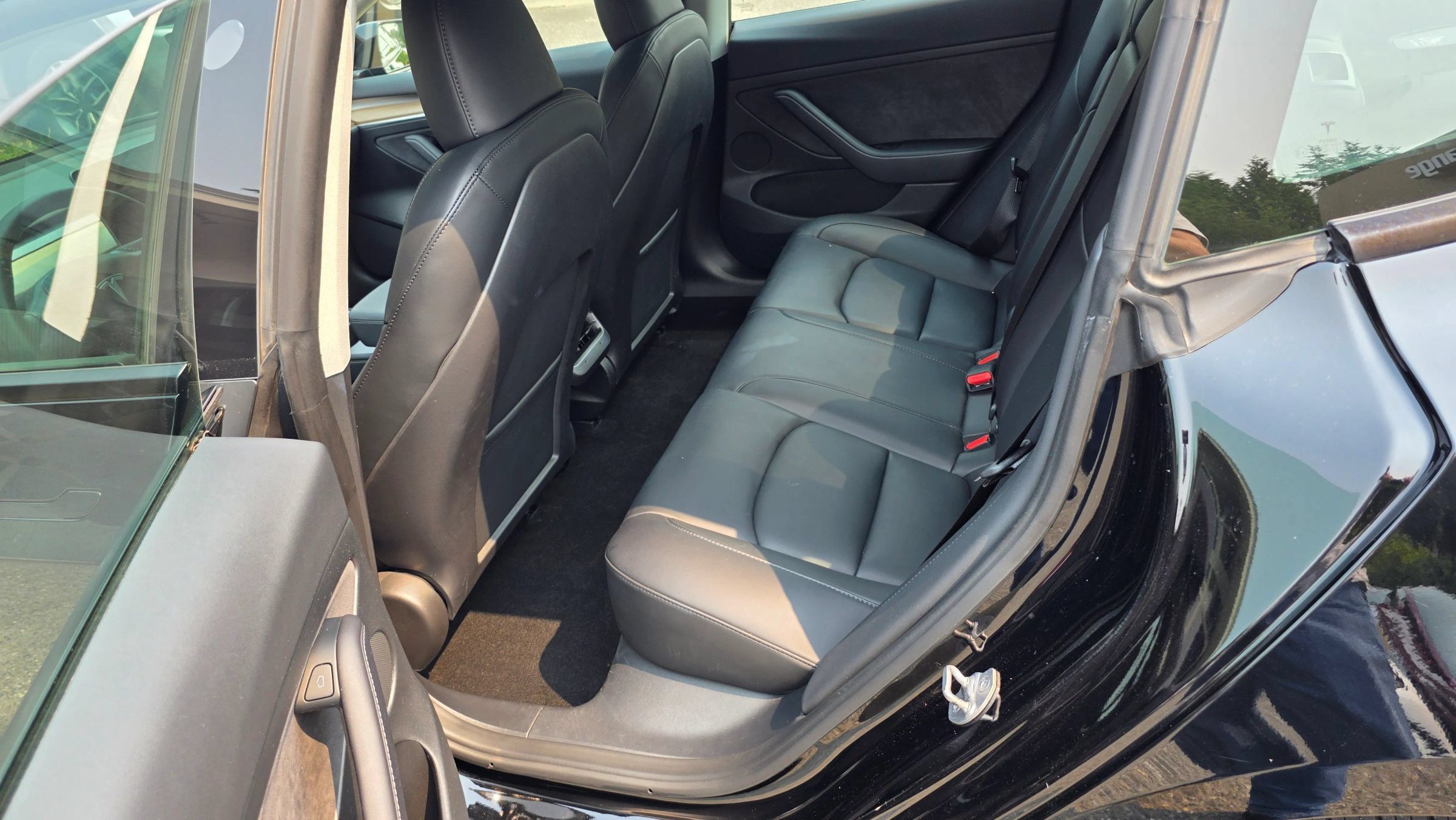 Used 2023 Tesla Model 3 Standard Range RWD image 11