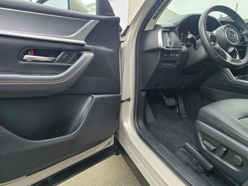 Used 2024 MAZDA CX-90 Plug-In Hybrid w/ Premium Pkg image 21