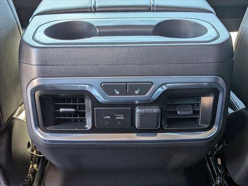 Used 2020 GMC Sierra 1500 SLT image 17