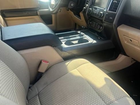 Used 2015 Ford F150 XLT w/ Equipment Group 302A Luxury AWD/4WD image 7