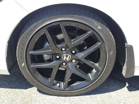 Used 2022 Honda Civic Sport image 8