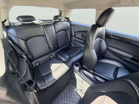 Used 2015 MINI Cooper S FWD image 13