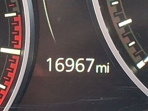 Certified 2025 MAZDA MAZDA3 s image 21