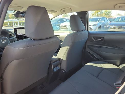 Used 2023 Toyota Corolla LE image 10