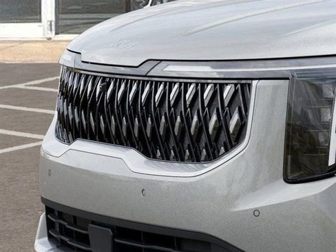 New 2026 Kia Carnival EX FWD image 12