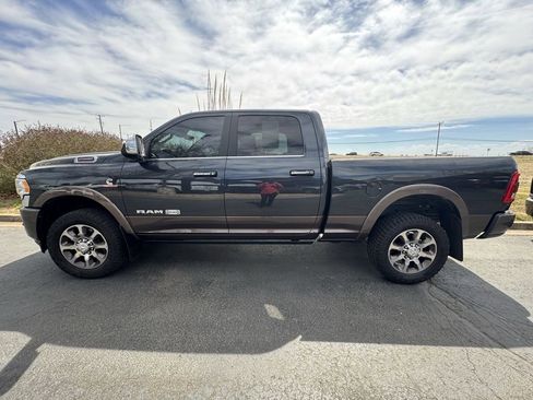 Used 2021 RAM 2500 Limited AWD/4WD image 5