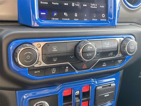 Used 2021 Jeep Wrangler Unlimited Sport image 23