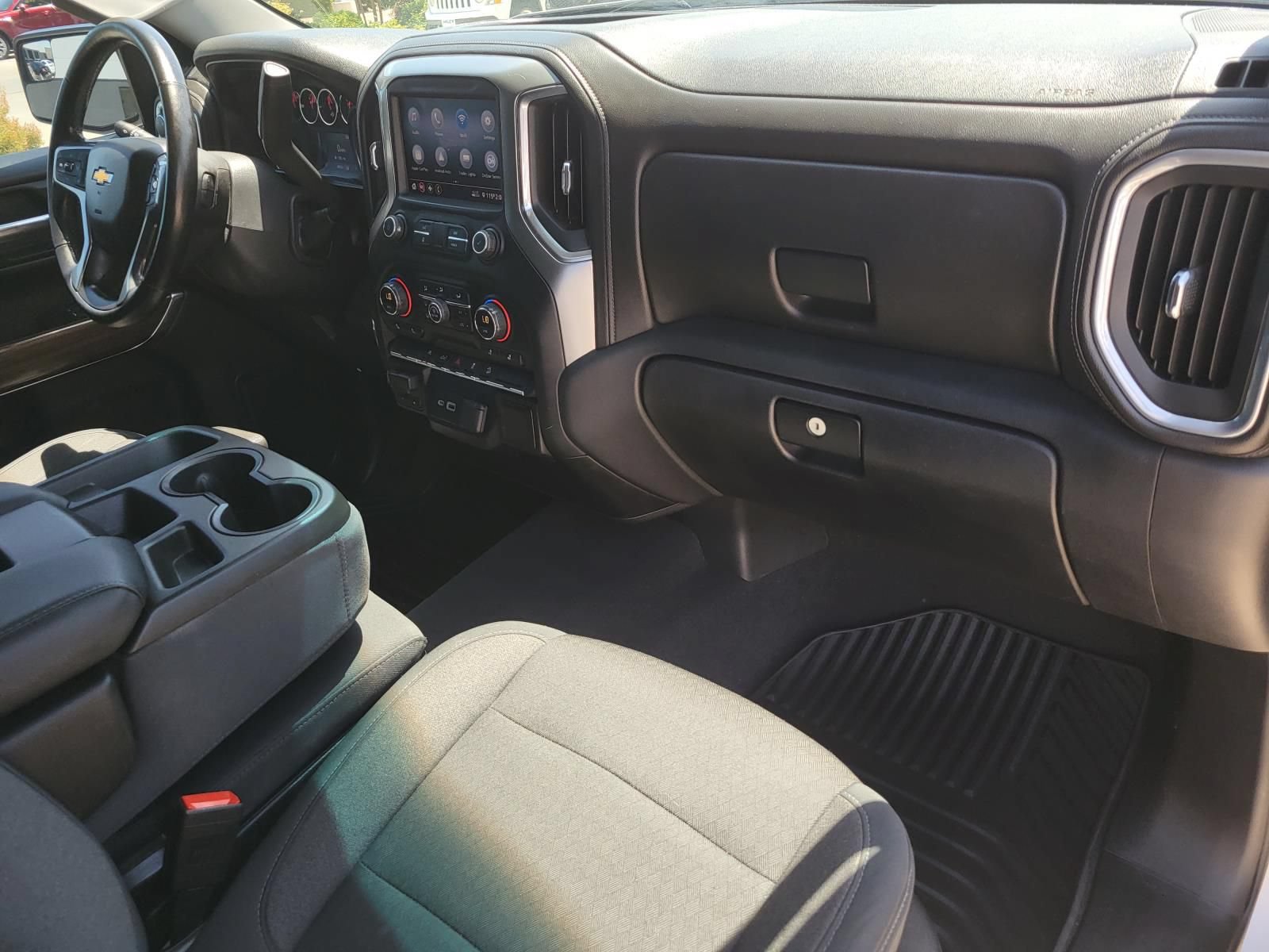Used 2019 Chevrolet Silverado 1500 LT w/ Texas Edition AWD/4WD image 9