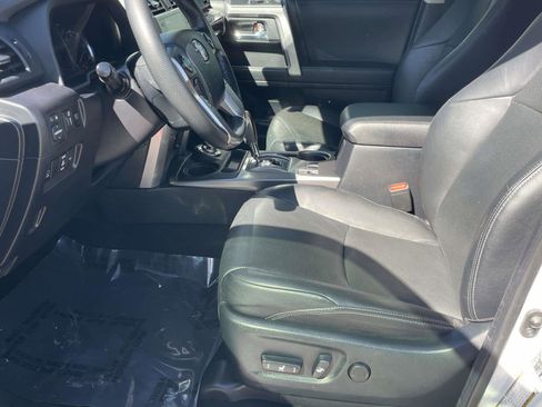 Used 2023 Toyota 4Runner Limited image 17