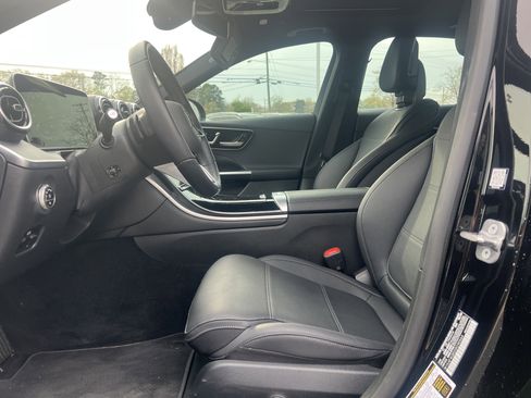 Used 2025 Mercedes-Benz C 300 C 300 image 16