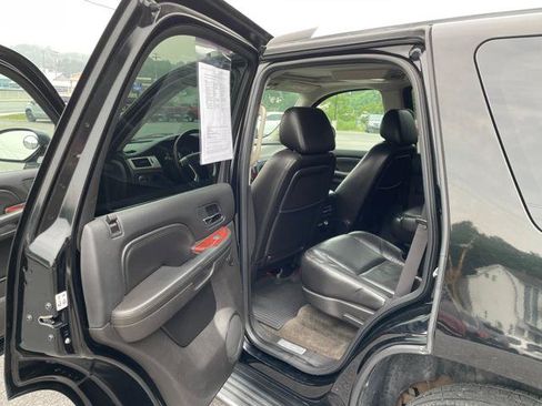 Used 2008 Cadillac Escalade AWD image 21