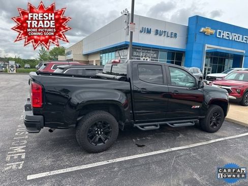 Used 2021 Chevrolet Colorado Z71 w/ Z71 Midnight Edition AWD/4WD image 4