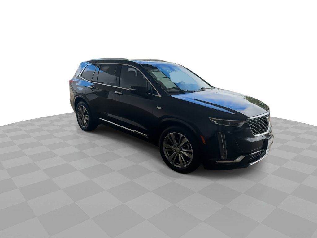 Certified 2023 Cadillac XT6 Premium Luxury w/ Technology Package FWD image 2