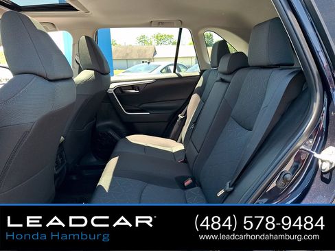 Used 2025 Toyota RAV4 XLE w/ Convenience Package AWD/4WD image 11