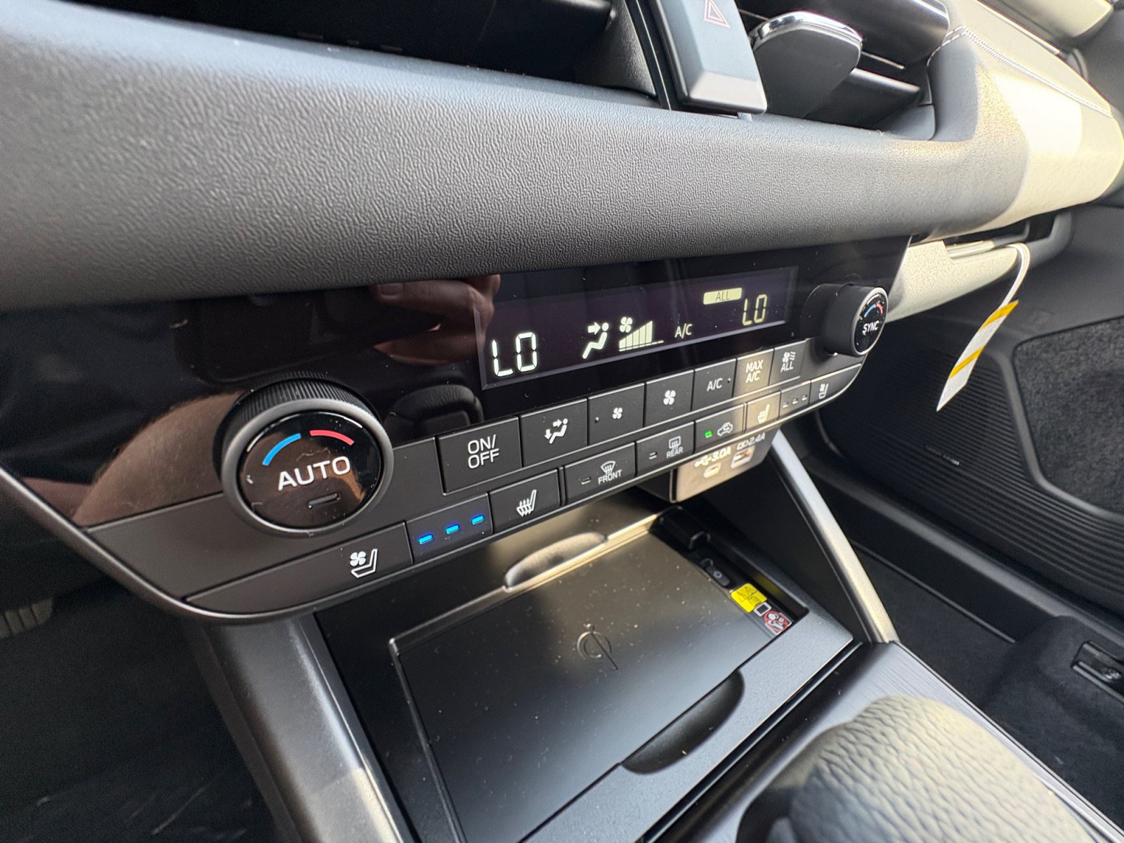 New 2026 Subaru Outback Touring XT AWD/4WD image 31