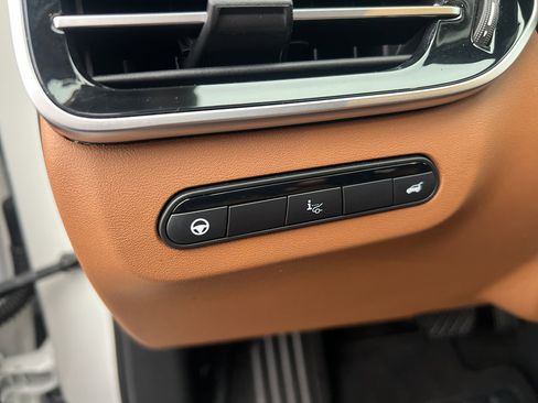 Used 2023 INFINITI QX60 Sensory w/ Vision Package image 27