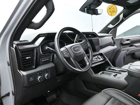 Used 2024 GMC Sierra 2500 AT4X AWD/4WD image 16