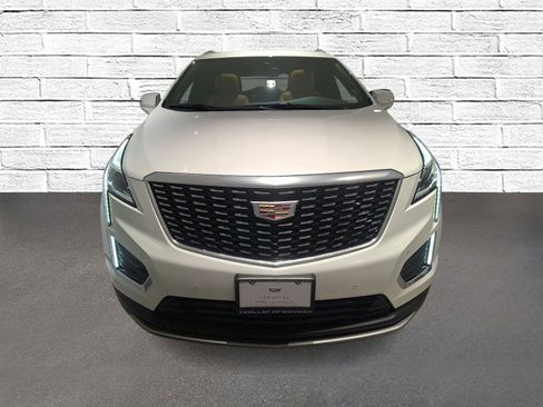 Certified 2025 Cadillac XT5 Premium Luxury image 5