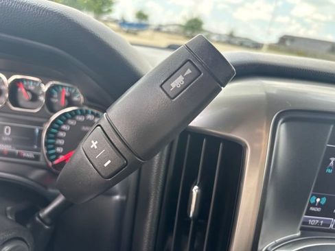 Used 2018 Chevrolet Silverado 1500 LT w/ All Star Edition AWD/4WD image 7