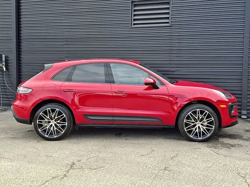 Certified 2023 Porsche Macan Turbo image 8
