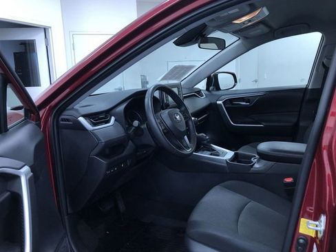 Certified 2021 Toyota RAV4 XLE image 10