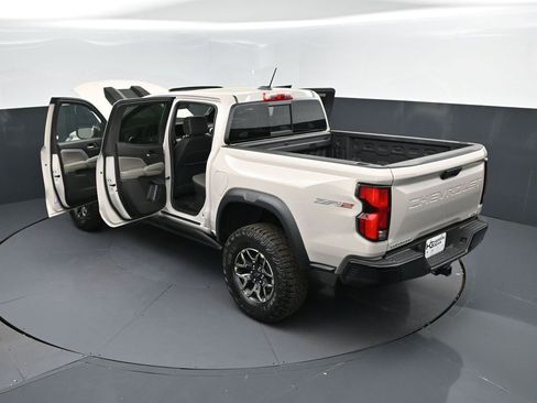New 2026 Chevrolet Colorado ZR2 w/ Technology Package image 2