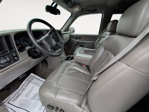 Used 2002 Chevrolet Silverado 1500 LT image 9